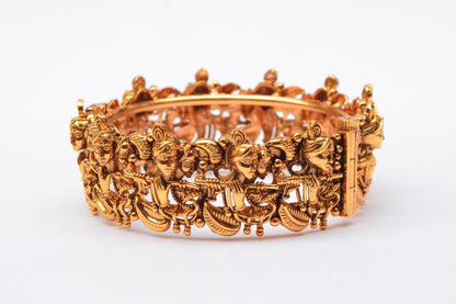 Kanha Engraved Kada - BanglesBay